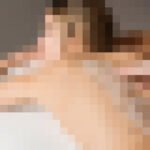 Look della Fashion Week di Parigi con focus sul design del web.